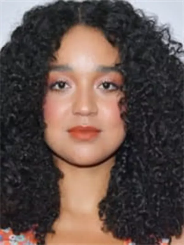 Aisha Dee