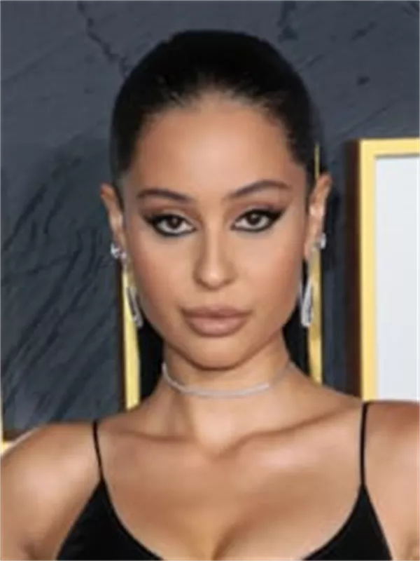 Alexa Demie