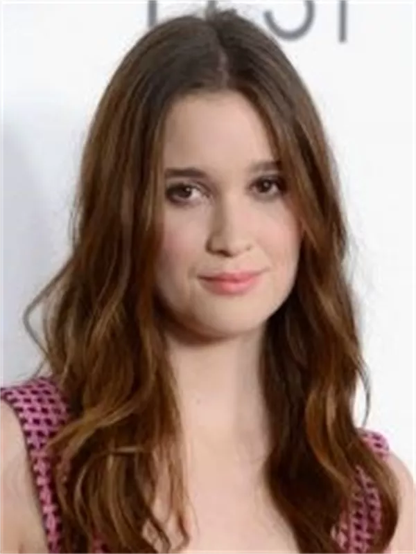 Alice Englert