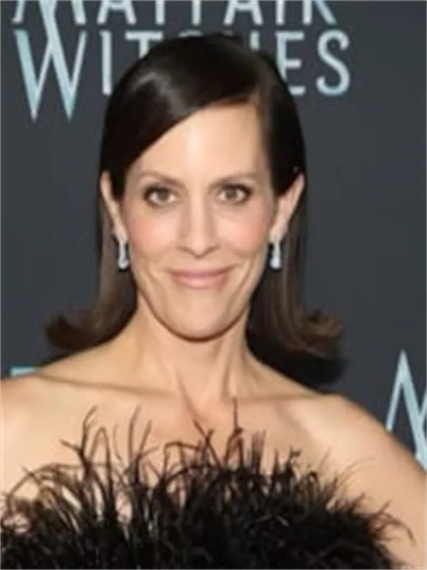 Annabeth Gish