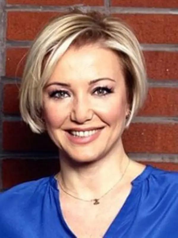BERNA  LAÇİN