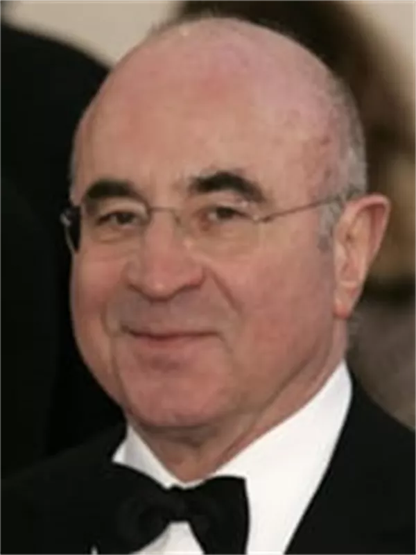 Bob Hoskins