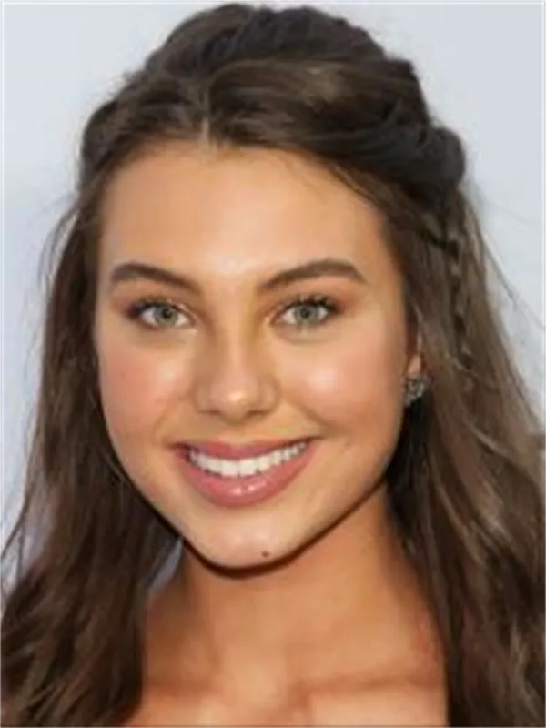 Caitlin Carmichael