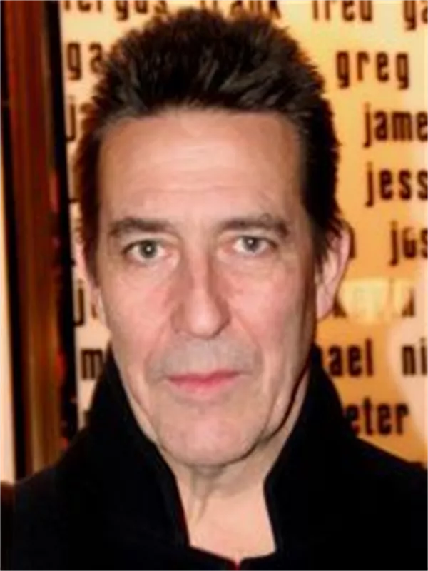 Ciaran Hinds