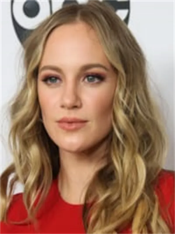 Danielle Savre