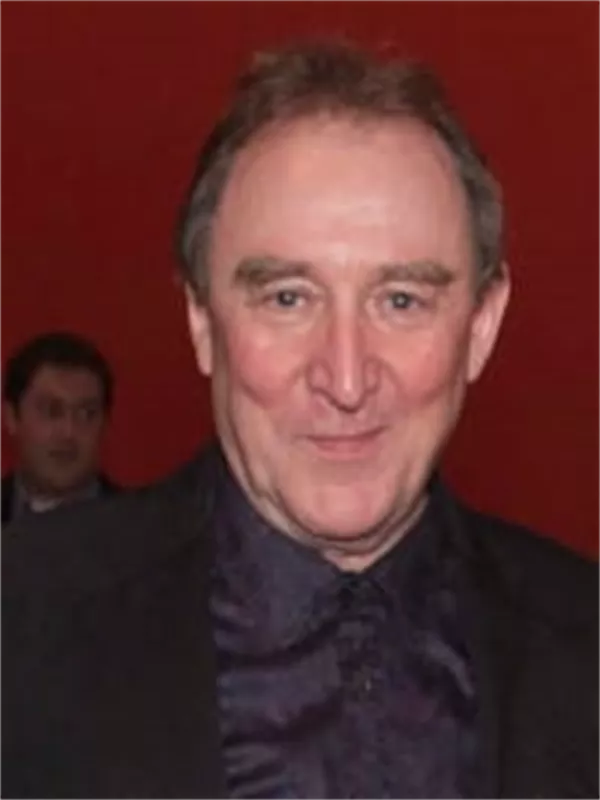 Dermot Crowley