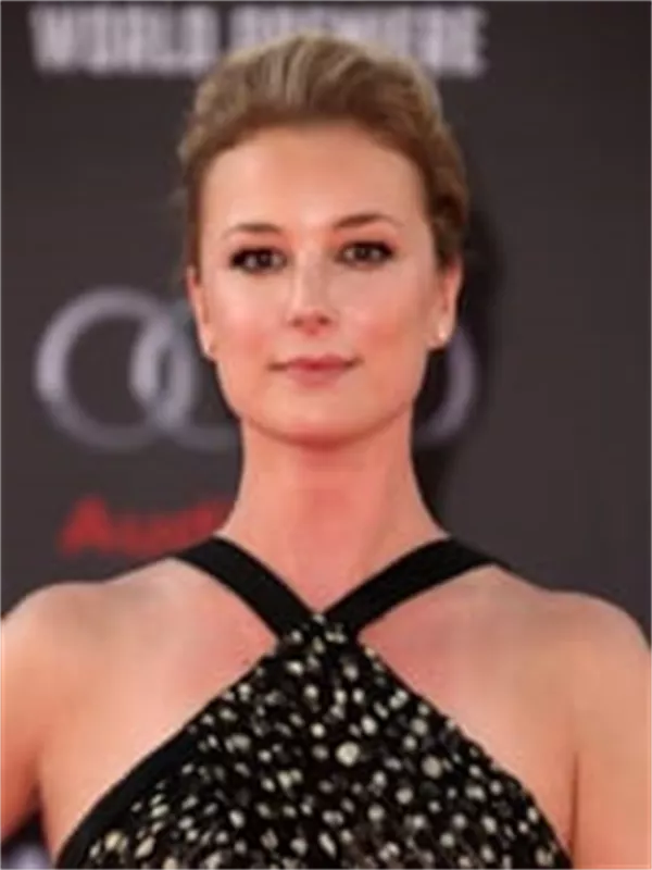 Emily VanCamp