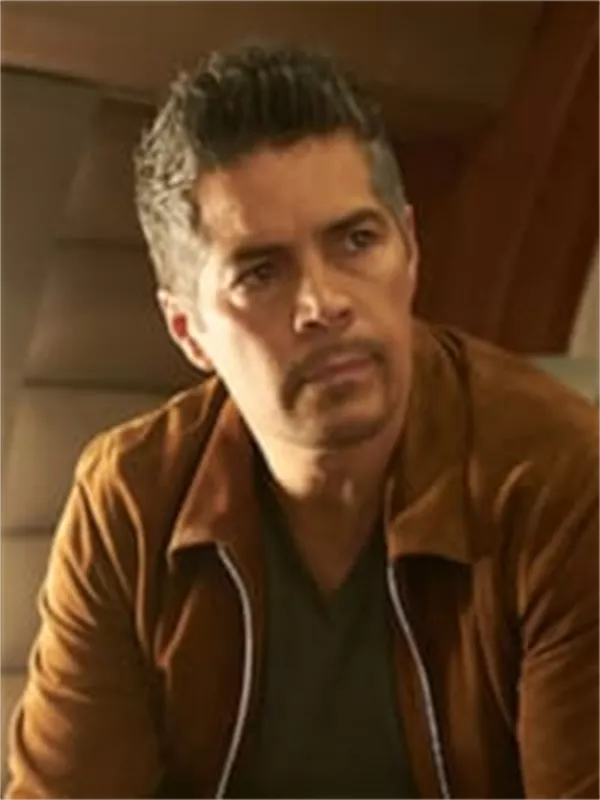 Esai Morales