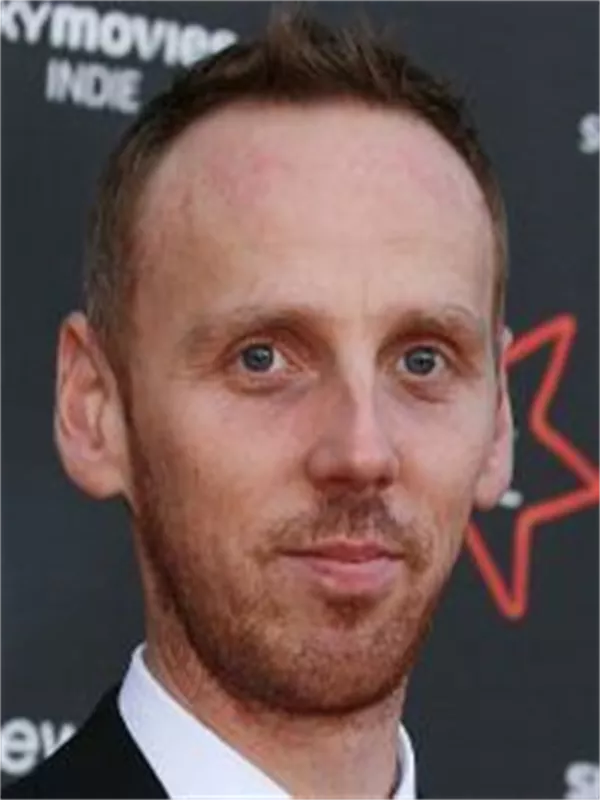 Ewen Bremner