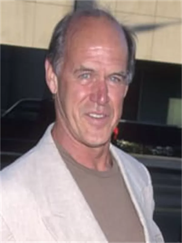 Geoffrey Lewis