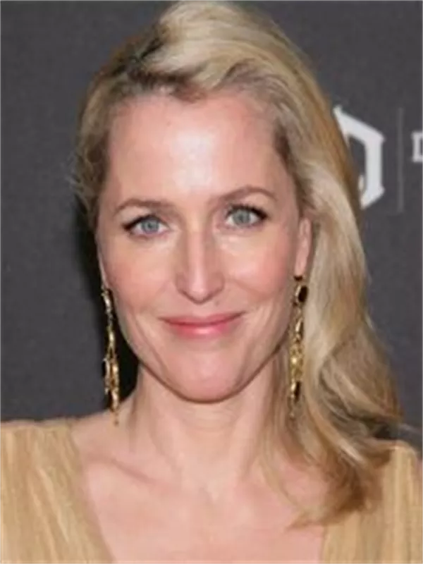 Gillian Anderson