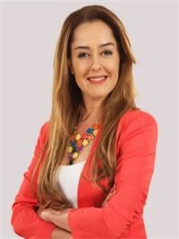 Gözde Okur