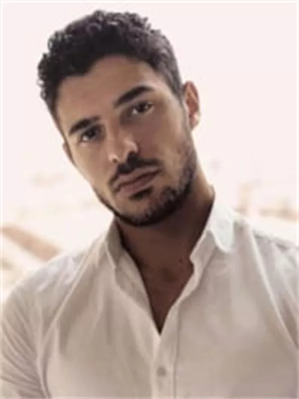 Halit Özgür Sarı