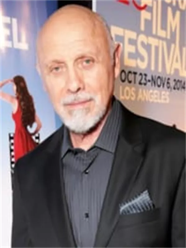 Hector Elizondo