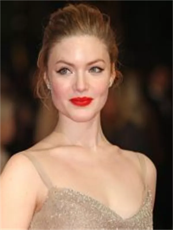 Holliday Grainger