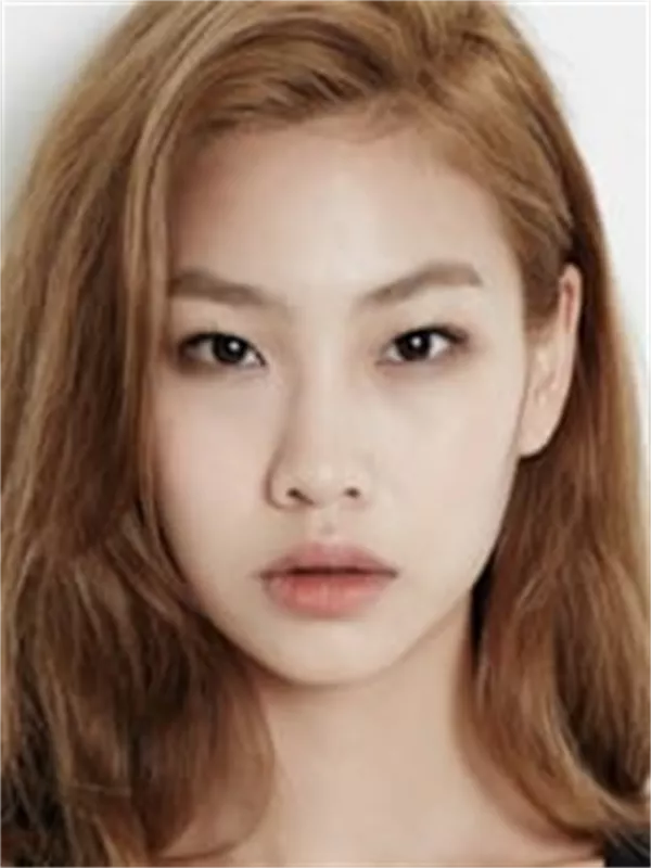 Hoyeon Jung