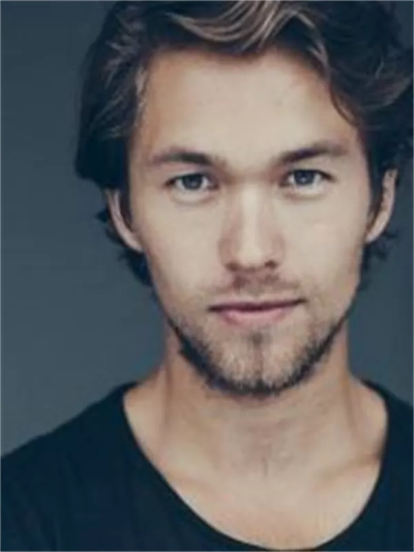 Jakob Oftebro
