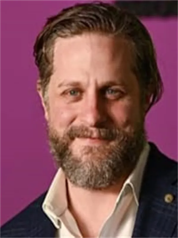 Joe Tippett