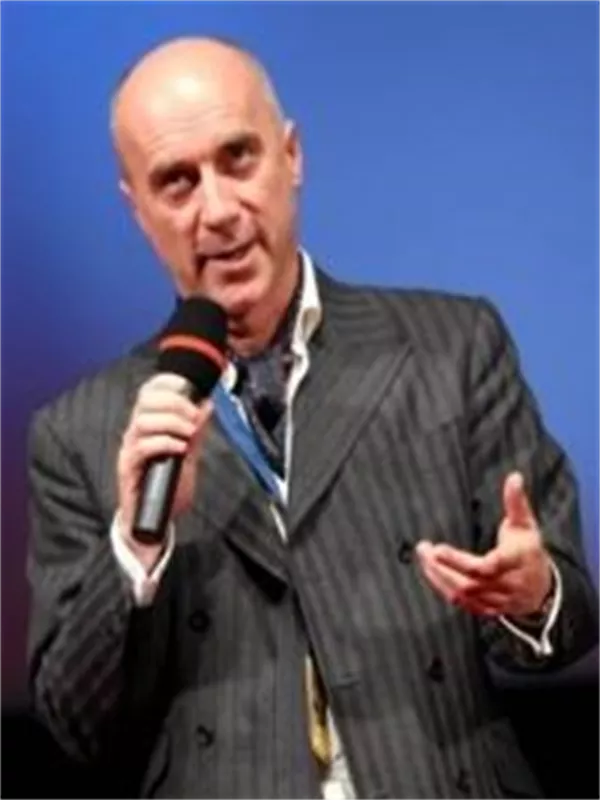 John Mathieson