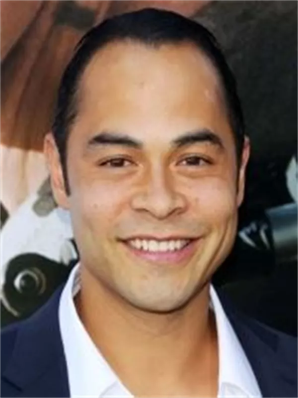 Jose Pablo Cantillo
