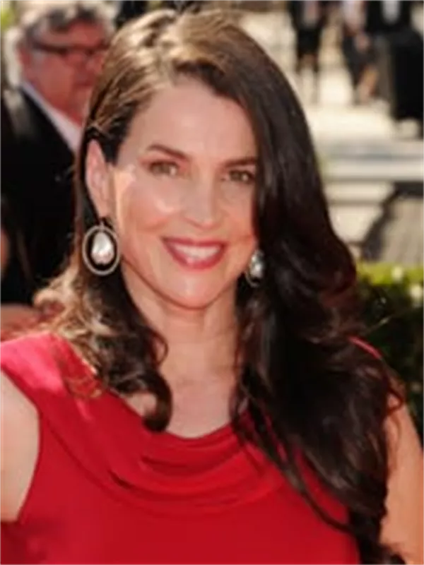 Julia Ormond