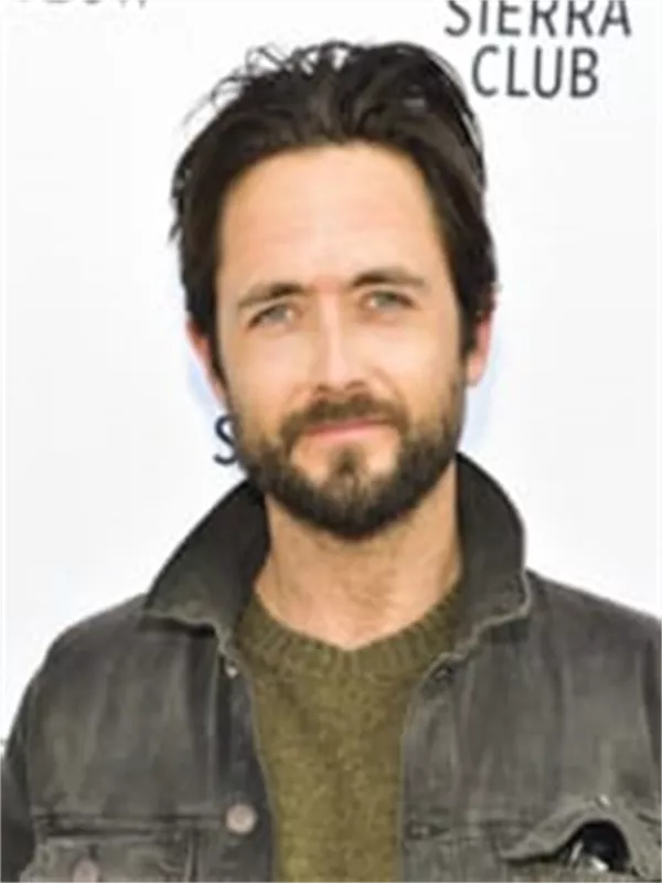 Justin Chatwin
