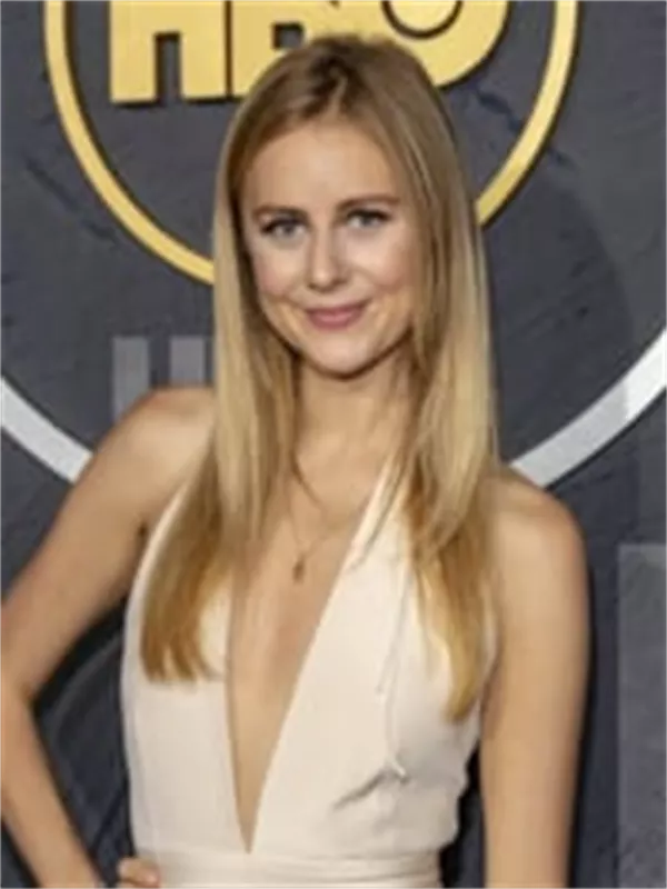 Justine Lupe