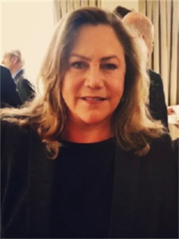 Kathleen Turner