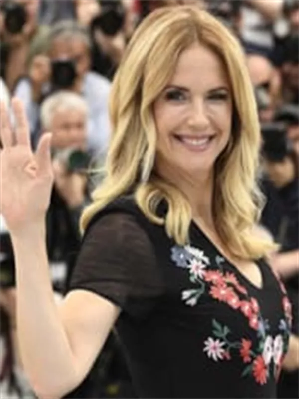 Kelly Preston