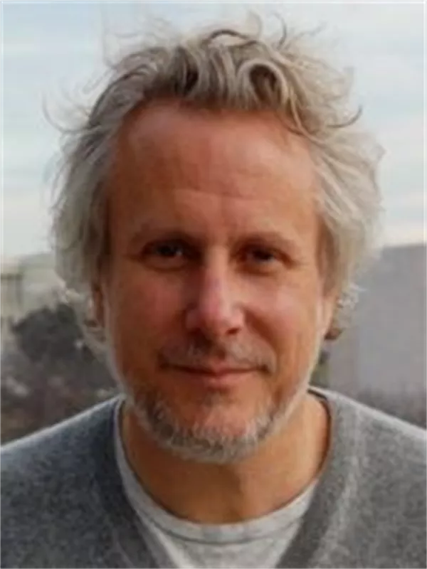 Larry Karaszewski