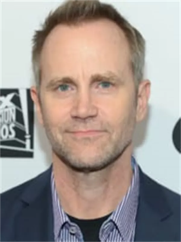 Lee Tergesen