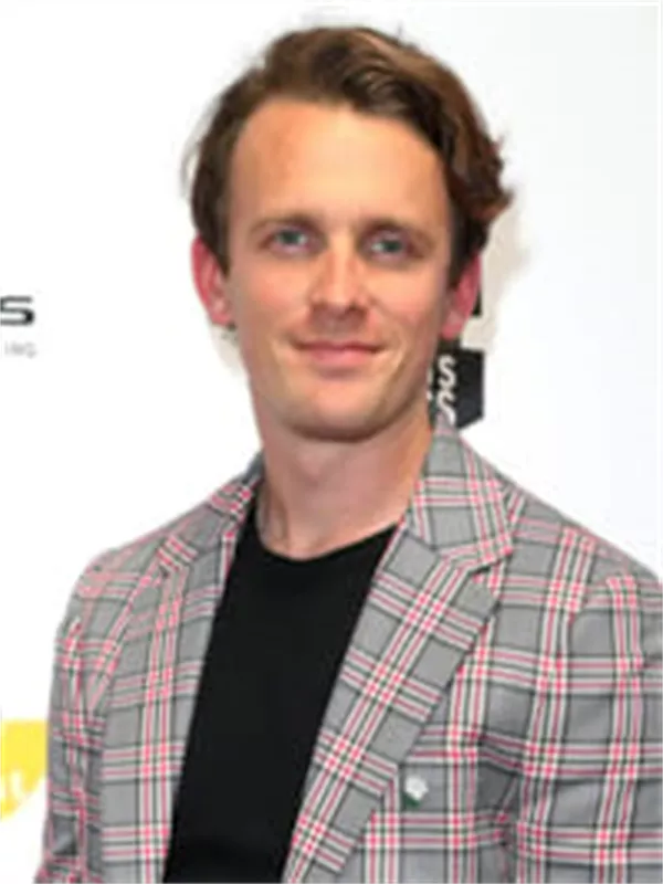 Lewis Reeves