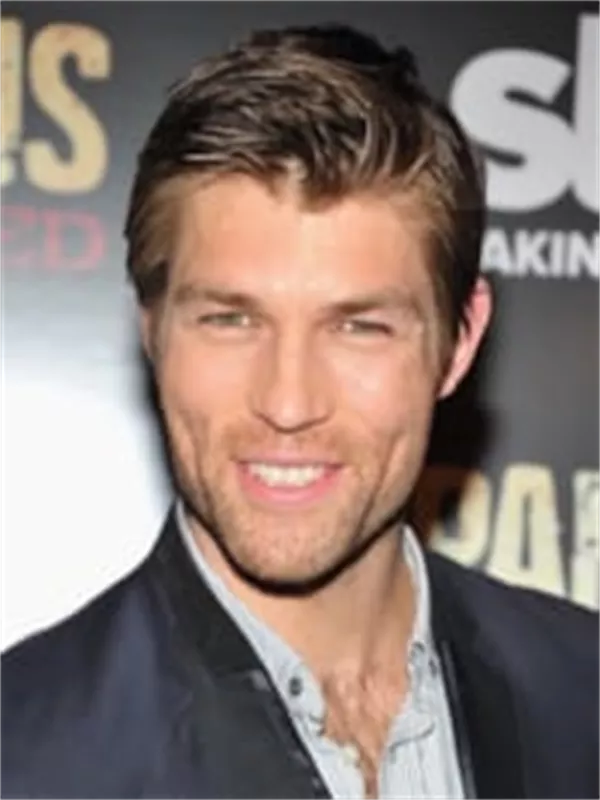 Liam McIntyre