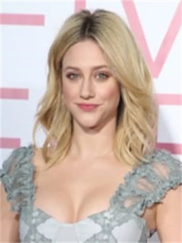 Lili Reinhart
