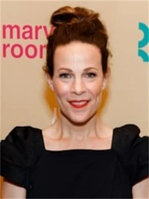 Lili Taylor