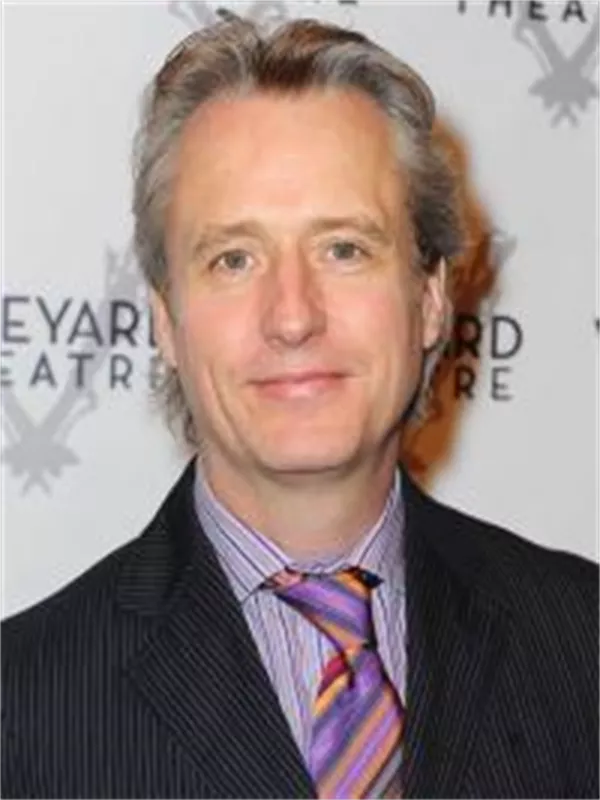 Linus Roache