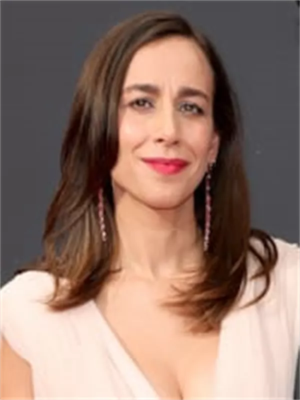 Lucia Aniello