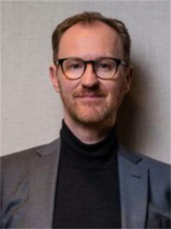 Mark Gatiss