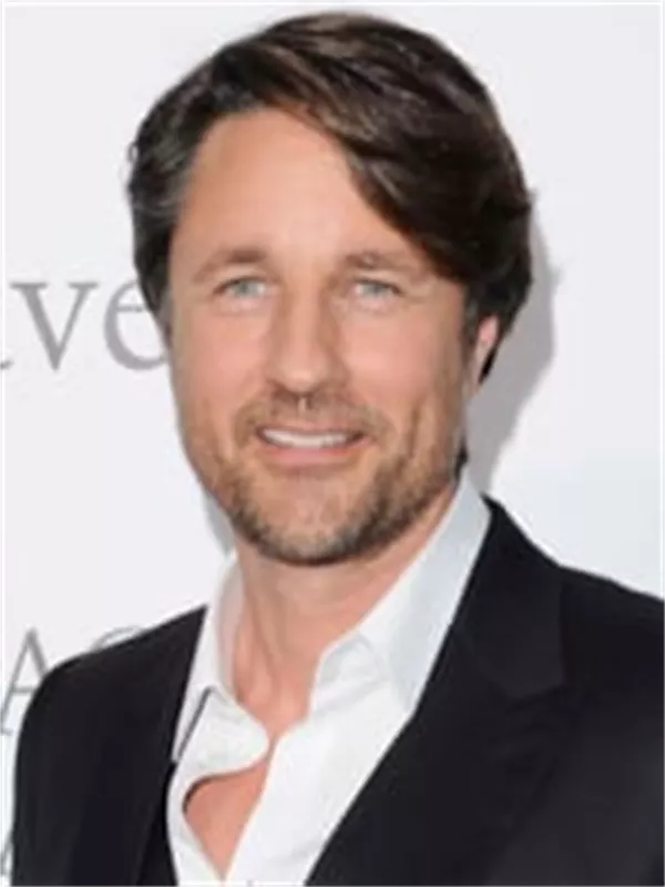 Martin Henderson