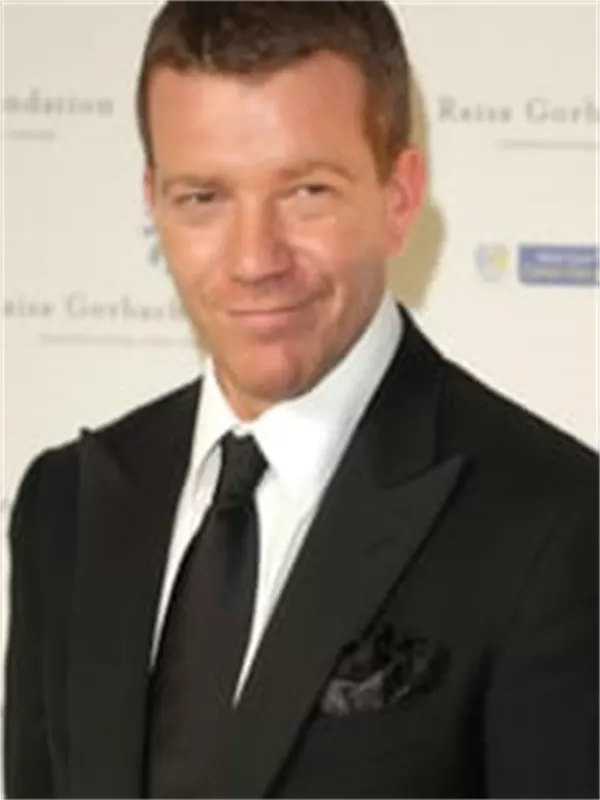Max Beesley
