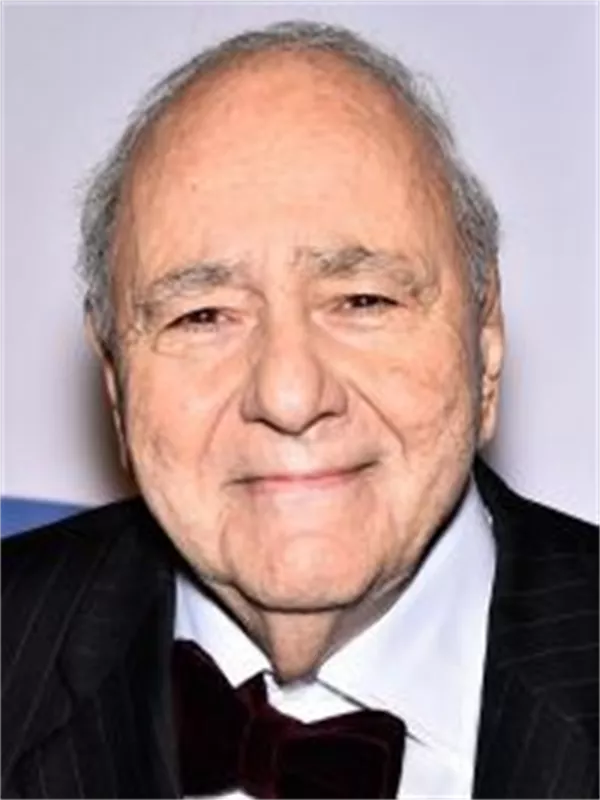 Michael Constantine