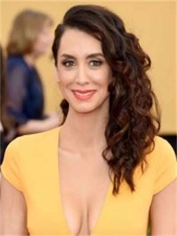 Mozhan Marno