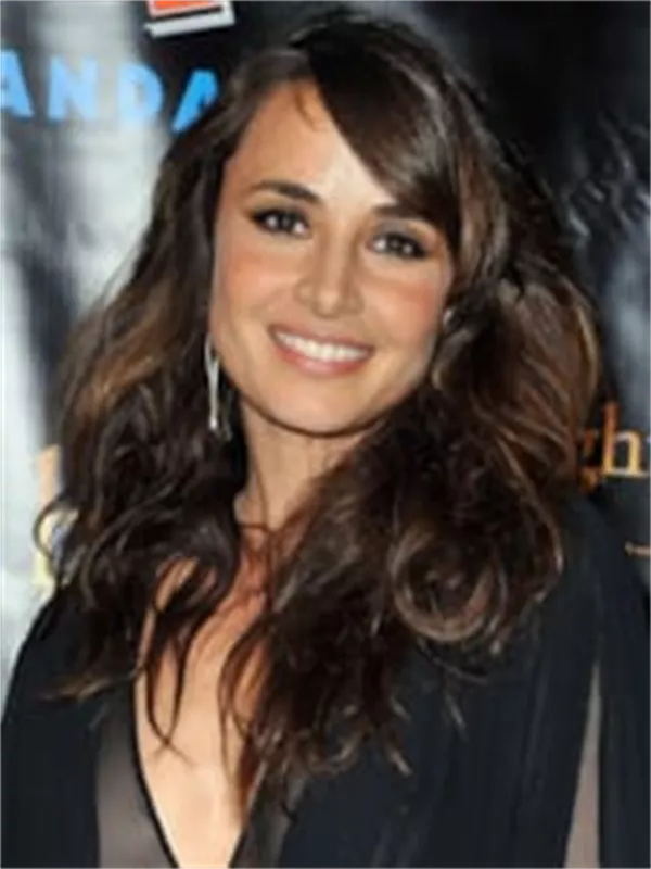 Mia Maestro