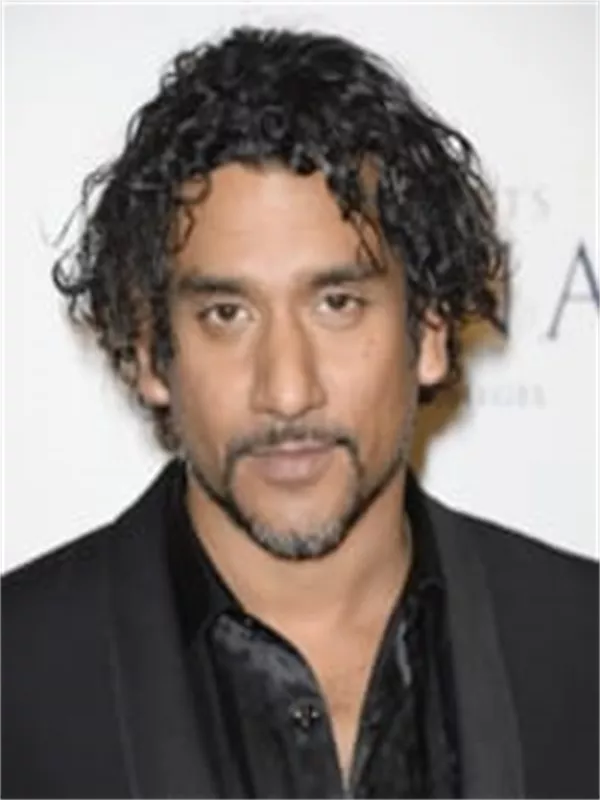 Naveen Andrews