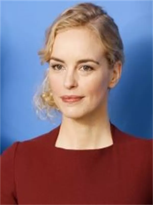Nina Hoss