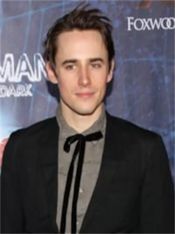 Reeve Carney