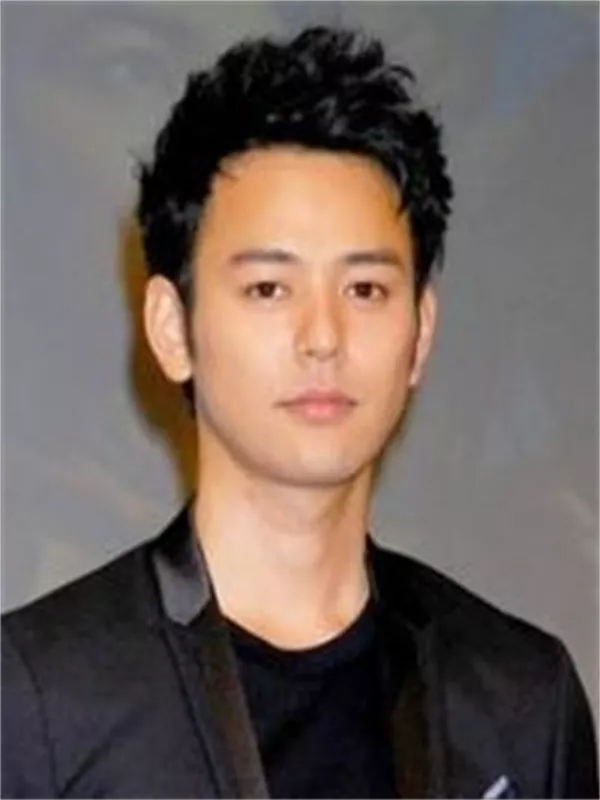 Satoshi Tsumabuki