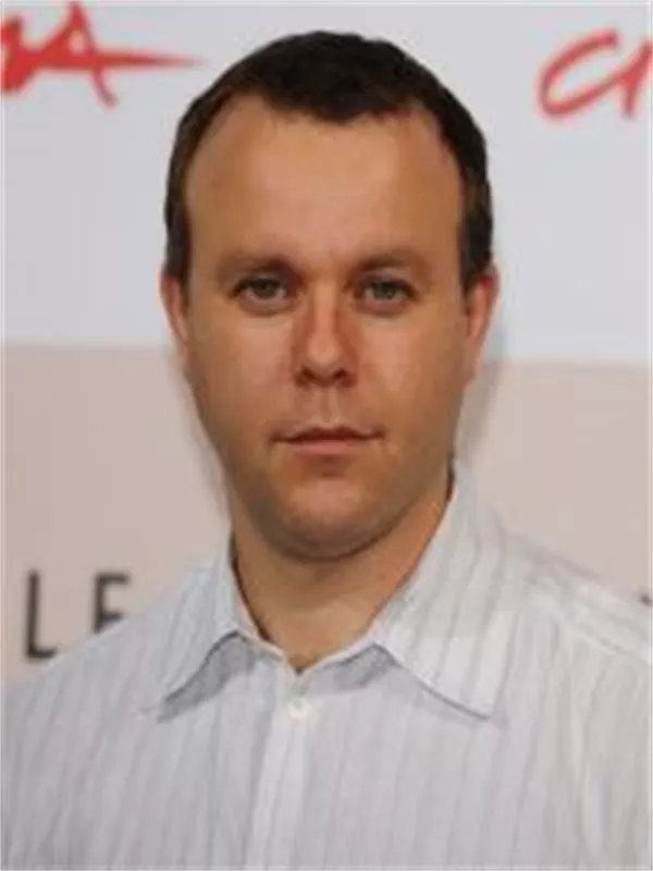 Saul Dibb