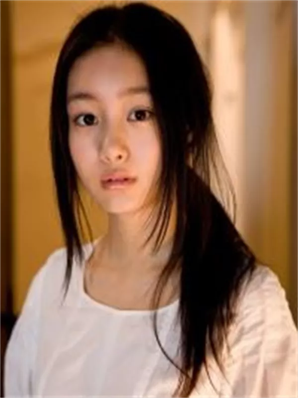 Shiori Kutsuna