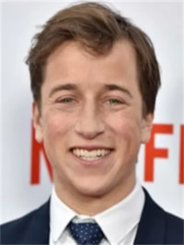 Skyler Gisondo